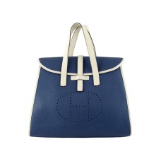 Hermès 08c Klappentasche, blau mit cremeweißem Lederbesatz