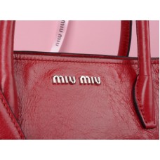 Miu Miu Tote aus glasiertem Leder, Rot