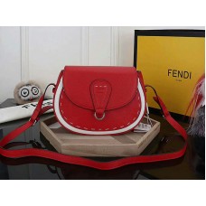 Fendi Satteltasche, Schultertasche aus Leder, Rot