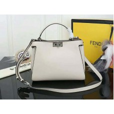 Fendi Peekaboo Essential Tasche aus weißem Kalbsleder