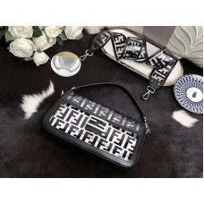 Fendi Baguette Bag aus schwarzem PU