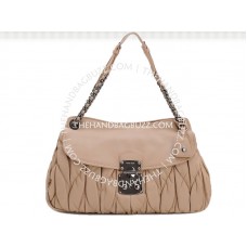 Miu Miu Matelasse Umhängetasche Beige