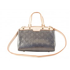 Louis Vuitton-Monogramm Vernis Brea PM Silber
