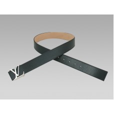 Louis Vuitton Initialen-Gürtel aus schwarzem Leder mit silberner Schnalle