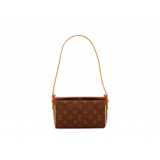 Louis Vuitton Monogram Rezital