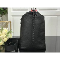 Louis Vuitton Monogram Shadow Chalk Sling Bag Schwarz m90472