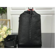Louis Vuitton Monogram Shadow Chalk Sling Bag Schwarz m90472